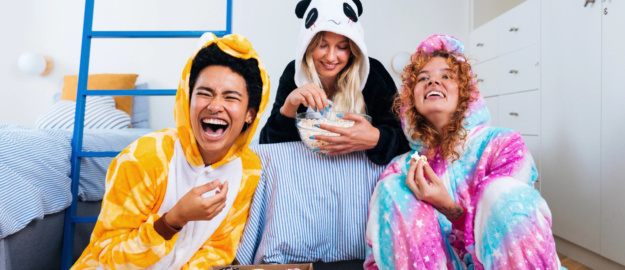 kigurumi onesie party